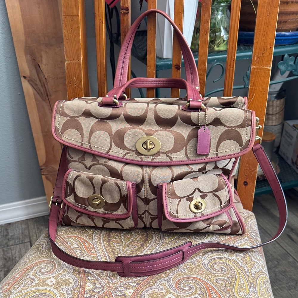 Coach Hampton
Signature Laptop Briefcase